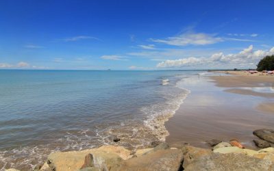 Pantai Gandoriah, Salah satu Pelancongan Populer di Pariaman Sumatera Barat