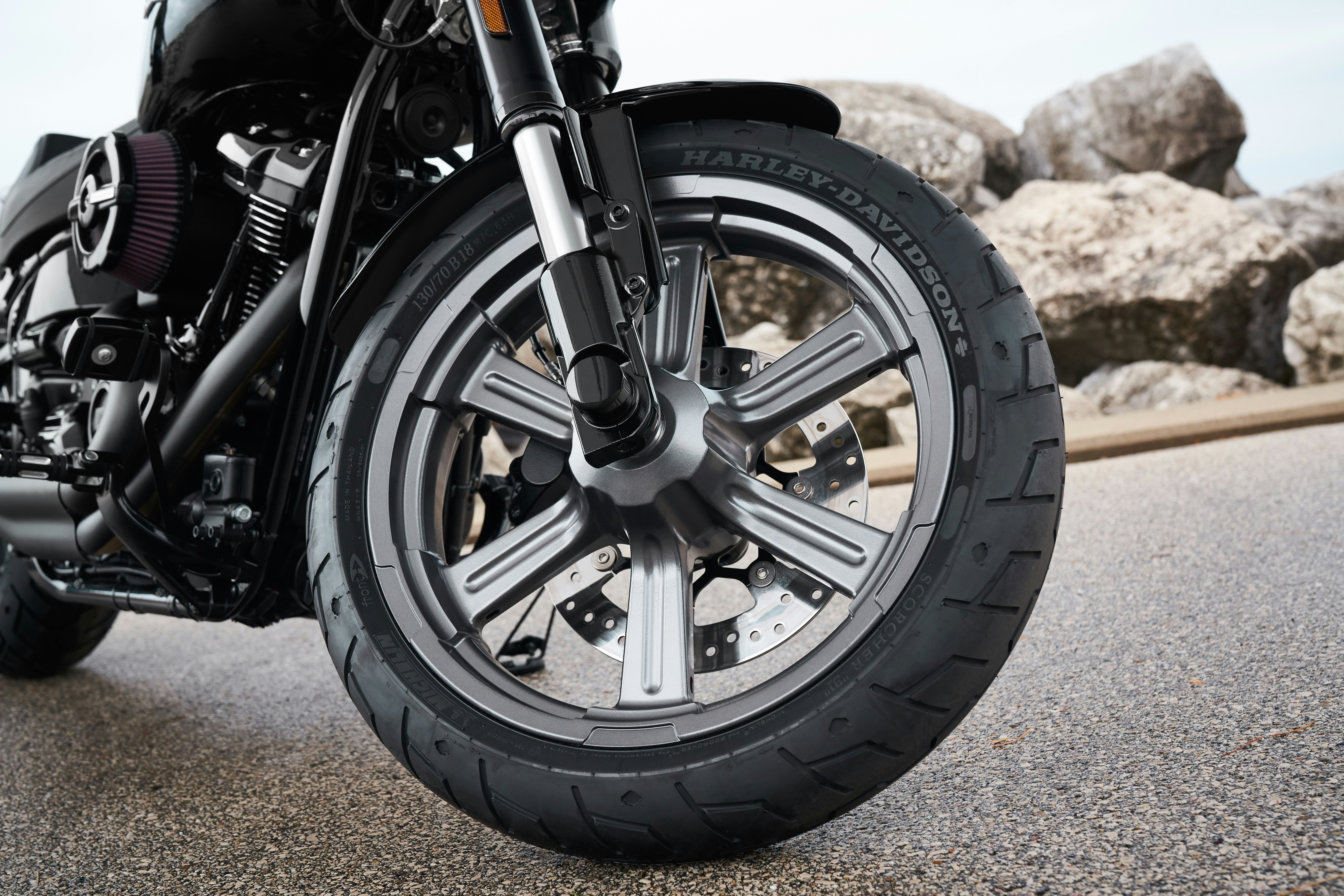 harley-davidson-yhW0qm86dOo-unsplash